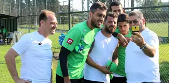 İki gurbetçi Sakaryaspor aşığının hayalleri gerçeğe döndü