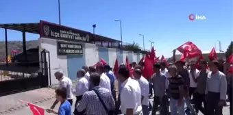 Hain saldırının yaşandığı ilçede teröre lanet yürüyüşü