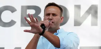 Rus muhalif lider Navalny: Gözaltındayken zehirlendim