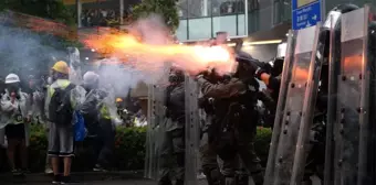 Hong Kong'da molotoflu eylem