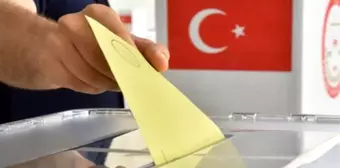 CHP'den ihraç edilen Öztürk Yılmaz yeni parti kuracağını duyurdu