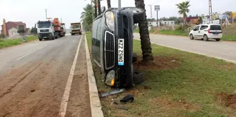 Adana'da takla atan otomobilin sürücüsü yaralandı