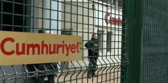 Cumhuriyet davasında karar açıklandı! Kadri Gürsel beraat etti