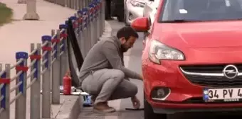 Su mazgalı yerinden çıktı, 15 araç yolda kaldı