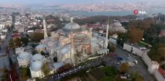 İstanbullular tarih ile iç içe koştu