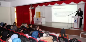 Ağrı'da 'Biyoteknoloji ve Hayatın Sırları' konulu konferans