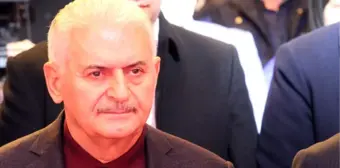 Binali Yıldırım: Biz yoldan çıkmadık, bazıları menfaatinin bittiği durakta inmiştir