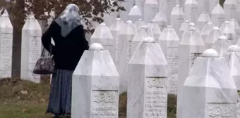 Srebrenitsa annesi: 'Katliamın kanıtı işte bu mezarlık'