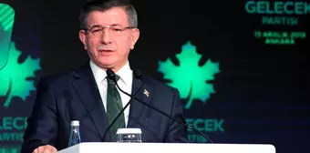 Ahmet Davutoğlu: Kanal İstanbul Projesi'nden vazgeçilmeli