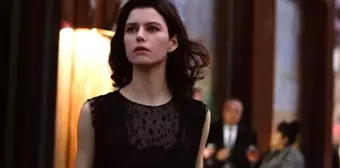 Beren Saat'in merakla beklenen dizisi Atiye yayınlandı