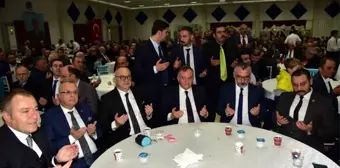 Manisa'daki MHP kadroları vefa yemeğinde buluştu