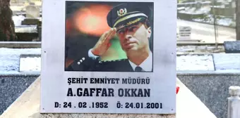 Şehit Emniyet Müdürü Ali Gaffar Okkan mezarı başında anıldı