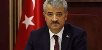 Yüksek Seçim Kurulu Başkanlığına, görev süresi dolan Sadi Güven'in yerine Muharrem Akkaya seçildi