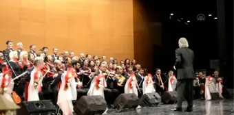 Hemofili ve talasemi hastaları yararına konser