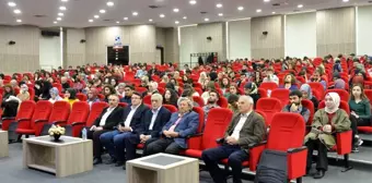 SAÜ'de, 'Safahatta Dertler ve Çareleri' adlı konferans düzenlendi