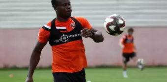 Adanaspor idmanlara başladı