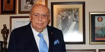 Süleyman Demirel kimdir? Süleyman Demirel'in siyasi kariyeri nedir? Süleyman Demirel hayatı ve biyografisi! Süleyman Demirel'in biyografisi!