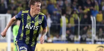 Fenerbahçe'den olaylı ayrılan Max Kruse, poker oynarken fotoğraf paylaştı