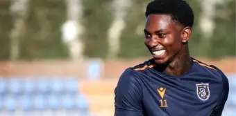 Medipol Başakşehir'den ayrılan Eljero Elia, Utrecht'e transfer oldu