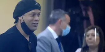 Paraguay'da 'sahte pasaport taşıma' suçundan 5 ay gözaltında tutulan Ronaldinho, serbest kaldı