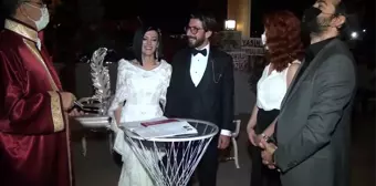 Nikah memurunun yemek, alışveriş esprisi herkesi güldürdü