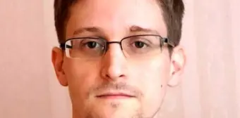 Edward Snowden: Rusya, ABD'nin istihbarat bilgilerini sızdıran eski casusa sürekli oturum izni verdi