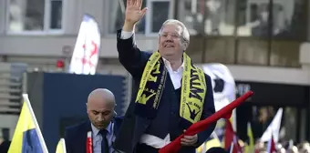 Aziz Yıldırım: 'Futbolda şike' davasında Fenerbahçe'nin eski başkanı dahil 23 sanık beraat etti