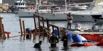 Alanya'da alabora olan tekne karaya çıkarıldı