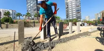 Mersin'de yeni asfalt ve kaldırım çalışmaları sürüyor