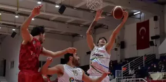 Basketbol Süper Ligi: Aliağa Petkim: 67 - Gaziantep Basketbol: 66