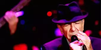 Leonard Cohen kimdir? Kaç yaşındadır? Ne iş yapmaktadır? Ne zaman ölmüştür?