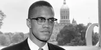 Malcolm X kimdir? Nereli, kaç yaşında vefat etti? Gerçek adı nedir? Nasıl müslüman oldu? Malcolm X sözleri! Hayatı ve hakkında bilgiler