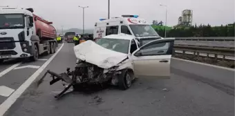 TIR'ın çarptığı otomobil 100 metre sürüklendi