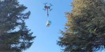 Elazığ'da, belediyeden kısıtlamada dronla maske dağıtımı