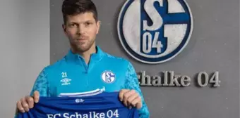 Hollandalı golcü Klaas-Jan Huntelaar, eski takımı Schalke 04'e geri döndü