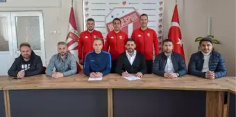 İnegölspor, Özgür Şahin ve ekibi ile anlaştı