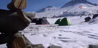 Vali Aydoğdu Hasandağı'na 'Yunus Emre Zirve Tırmanışı' gerçekleştirdi