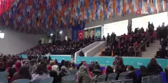 AK Parti Hakkari Kadın Kolları Başkanı Münevver Ertuş güven tazeledi