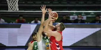 Frutti Extra Bursaspor - Bahçeşehir Koleji: 67-64