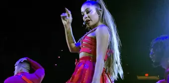 Ariana Grande 'O Ses Amerika'nın Jüri koltuğuna oturmak için 'sabırsızlanıyor'