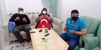 Rıza Kayaalp'in baba evinde şampiyonluk sevinci