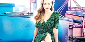 Amanda Seyfried: Hamileliğimi sır olarak sakladım