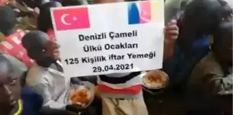 Ülkü gençlerden Afrika'da iftar yemeği