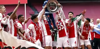 Hollanda'da şampiyon Ajax!