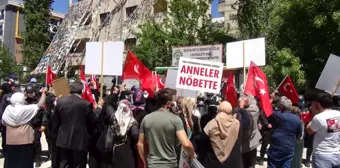 Kocası PKK tarafından şehit edilen anne dağa kaçırılan kızını istiyor