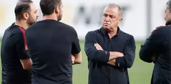 Fatih Terim'le ilgili belirsizlik sürerken Hasan Şaş'tan sürpriz bir paylaşım geldi: Emrindeyim