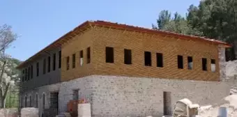 BURDUR'UN TÜRKÜLERE KONU OLAN ASIRLIK DEĞİRMENLERİNDEN BİR TANE KALDI