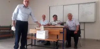 Naif Dünek yeniden başkanlığa seçildi