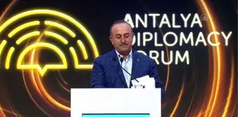 Dışişleri Bakanı Mevlüt Çavuşoğlu, Antalya Diploması Forumu'nun kapanışı dolayısıyla basını bilgilendirdi: (1)