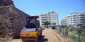 Alanya'da av köşküne beton yol çalışması